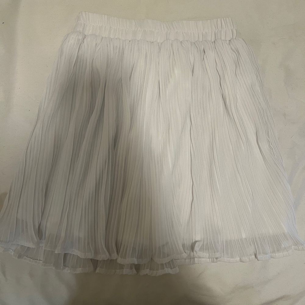 Codibook Pleated Flared Skirt